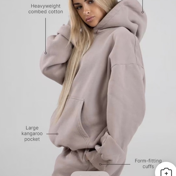 Comfrt Tops - EUC Comfrt signature Hoodie Mauve Beige Bark sweatshirt Sz S